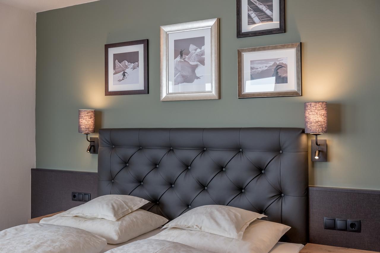 Apartmenthaus Enzian Hochsoelden ภายนอก รูปภาพ